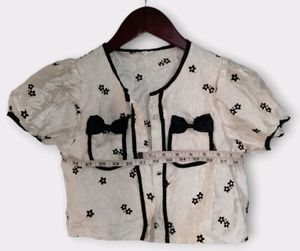 Girls&#39; Floral Embroidered Puff Sleeve Blouse Kids
