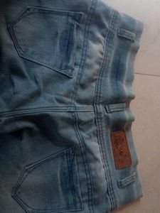 Light Wash High Waisted Skinny Jeans