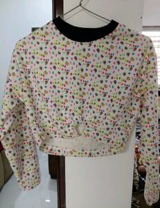Patterned Cropped Long Sleeve Tee