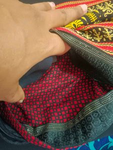 New Black Saari