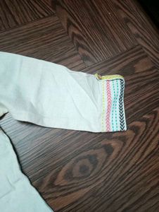 White Embroidered Kurta