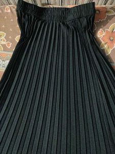 Black Pleated Midi Skirt