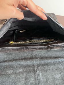 Hidesign Shoulder bag in pure Leather