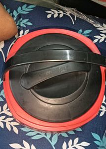 Pinnacle Food Container