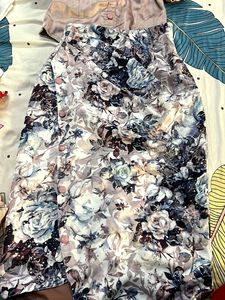 Vintage Style Blouse With Skirt