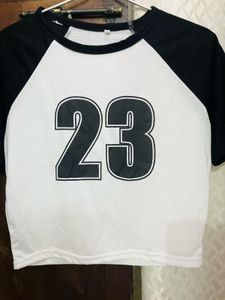 Cropped Tee