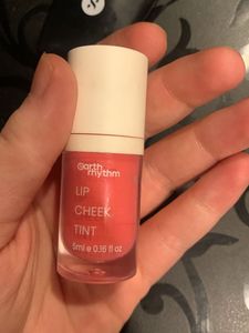 Liquid Blush And Primer