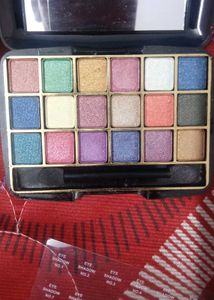 RL Beauty Eyeshadow Palette