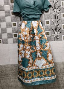 Elegant Patterned Midi dress by