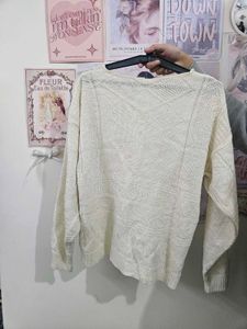 Elegant Knit Pullover Sweater