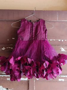 Purple Flower Girl Dress unused New ( fixed rates)
