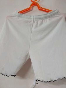 White Lettuce Edge Lounge Set