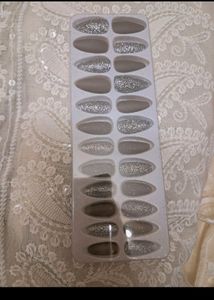 New 24 Nails Set Shimmer And Matt