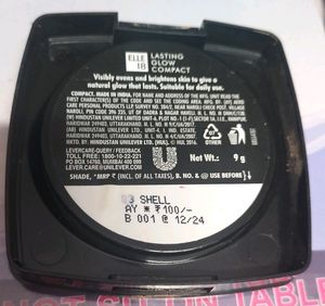 ELLE 18  Compact Face Powder