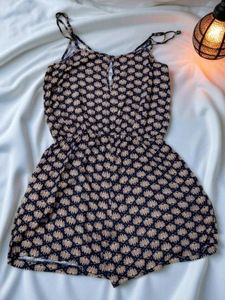 🇮🇩H&amp;M Divided Floral Playsuit Ramper With Pocket