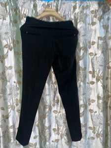 Black Formal Pant.