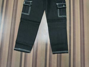 Black Cargo Jeans
