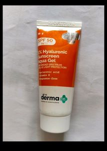 The Derma Co Hyaluronic Aqua Gel Sunscreen