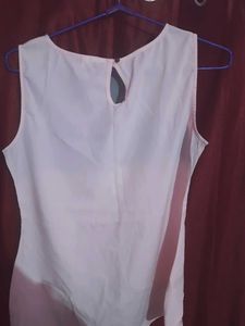 Color Block Sleeveless Blouse