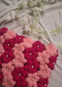 Cutest Puff Flower Bag.🌸