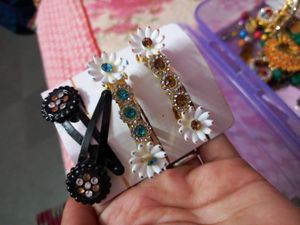 BEAUTIFUL HAIR CLIPS 😍