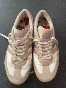 Adidas Sambas