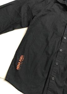 Urban Rebel Black shirt👕