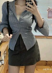 Chinese bale miniskirt