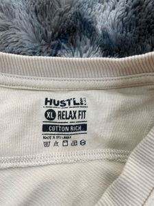 VINTAGE GOLD: Hustle &#39;Sands&#39; Pocket Tee! 🤩