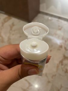 Garnier Vitamin C Serum Cleanser