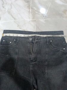 Urbanic Black Wide-Leg Cargo Jeans