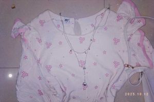 Y2k Winged shoulders printed top