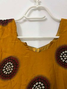 Elegant Yellow Printed Kurta Set