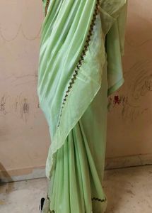 no any flaws 😜 designer beautiful saree 😍