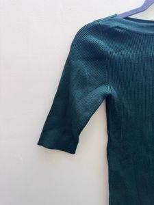 Green Ribbed sweater