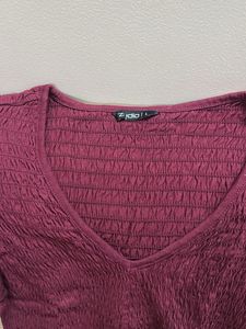 zudio maroon top