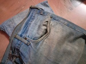 2 Levi&#39;s Jeans For Men