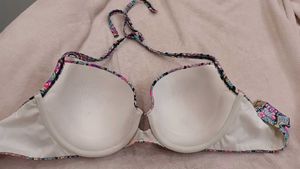 Victoria&#39;s Hard Padded Bra 36D