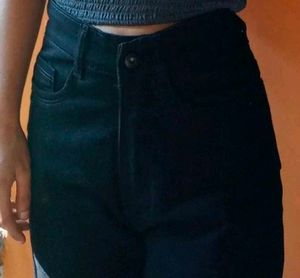 Black Straight Pant