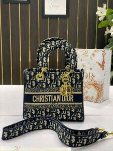 Dior Lady Signature Premium Bags Master Copy