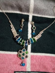 💥Price Drop💥 Peacock Colour Choker Necklace Set