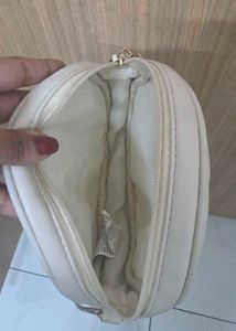 Miniso White Quilted Round Sling Bag with Chain St
