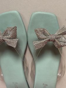 Dressberry Bow Flats