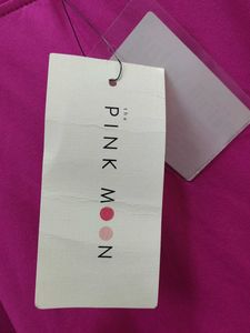 BRAND NEW Pink Tshirt 3/4 Sleeves