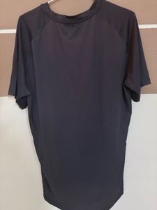 Men&#39;s Black T-Shirt