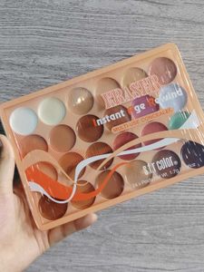 Instant Age Rewind Concealer Contour