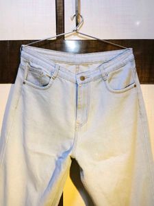 Light Wash Wide Leg Jeans
