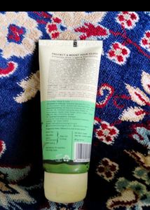 Dark Spot Clearing Tumeric Face Serum