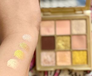 HUDA Gold Obsession Eye Shadow- Glitter