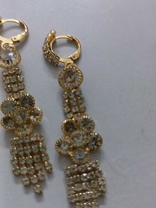 Dangling Rhinestone Earrings